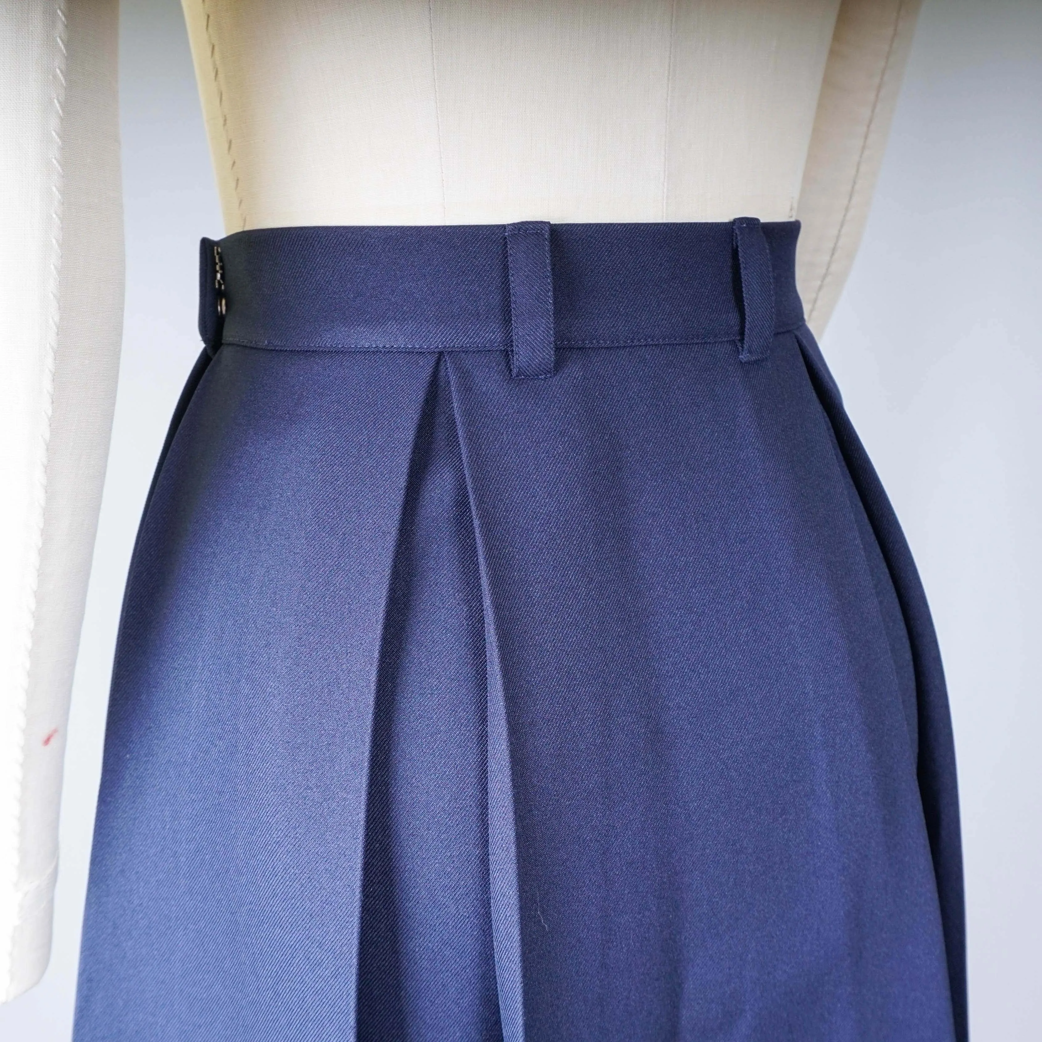 Box Pleated Skirt Sewing Pattern/Downloadable PDF File and Tutorial Book
