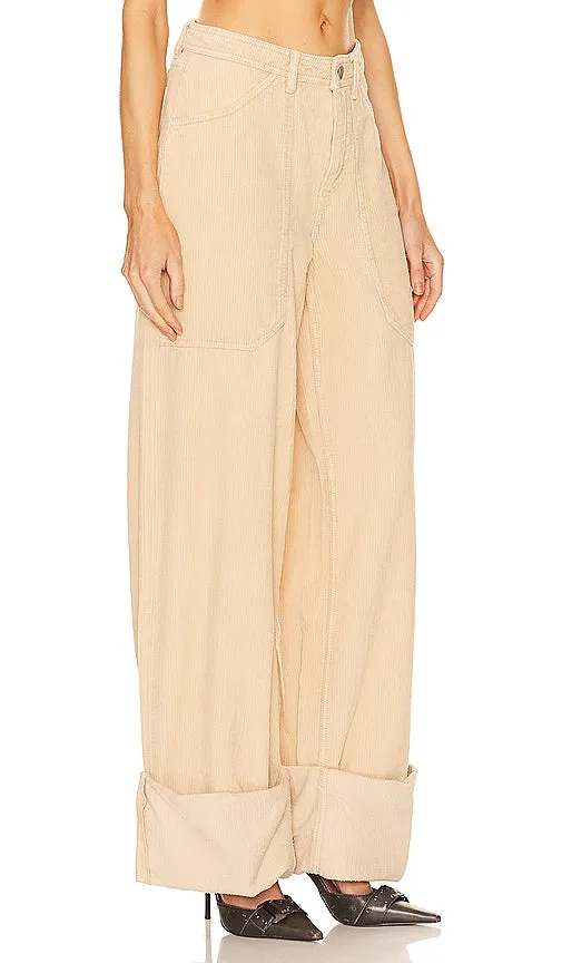 Cannari Concept Big Pocket Pants in Tan