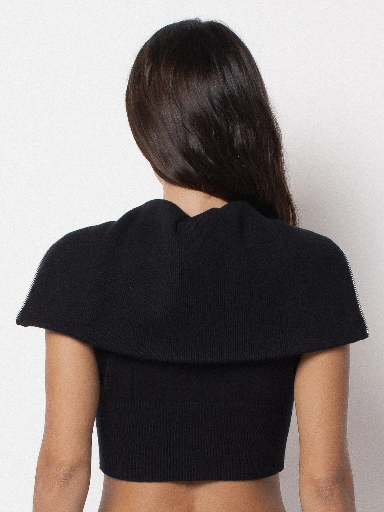Carmen Vest – Black