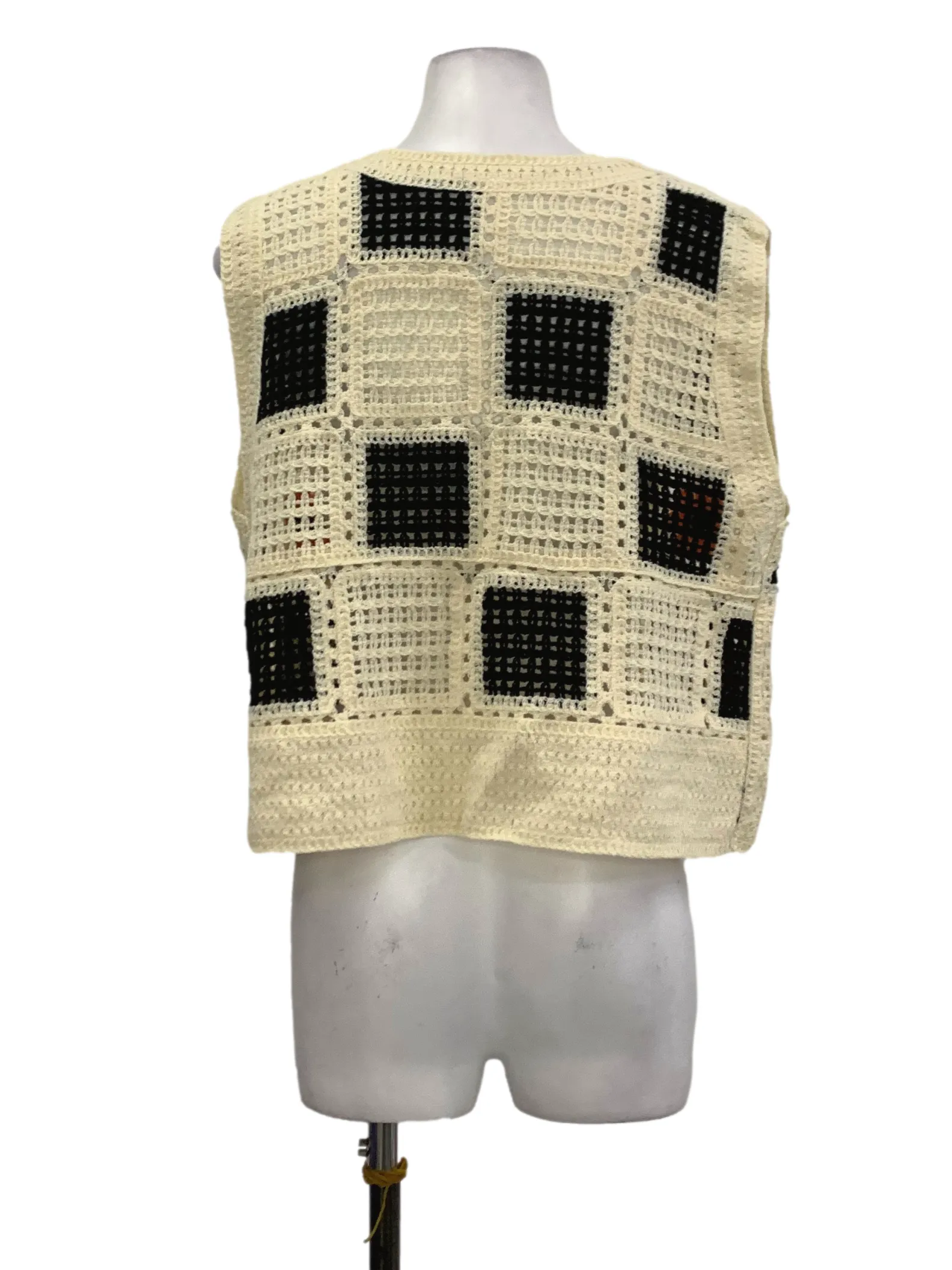 Cream White Floral Knitted Vest
