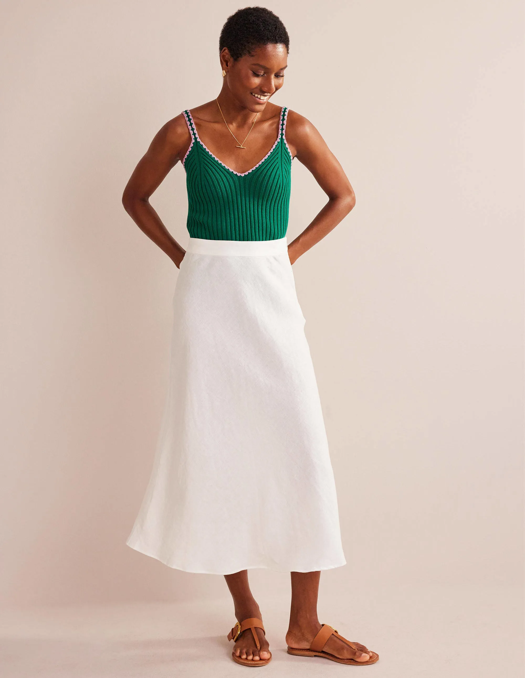 Crochet-Trim Knit Crop Vest-Bright Emerald