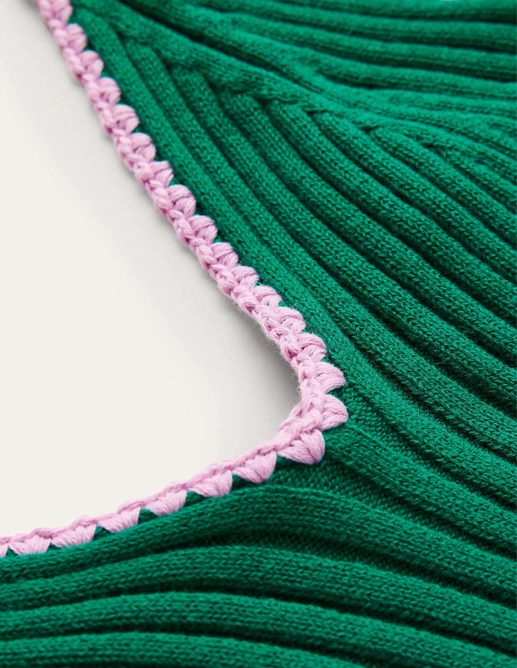 Crochet-Trim Knit Crop Vest-Bright Emerald