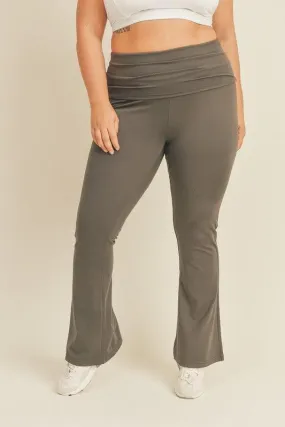 Curvy/Plus Fold Over Leggings