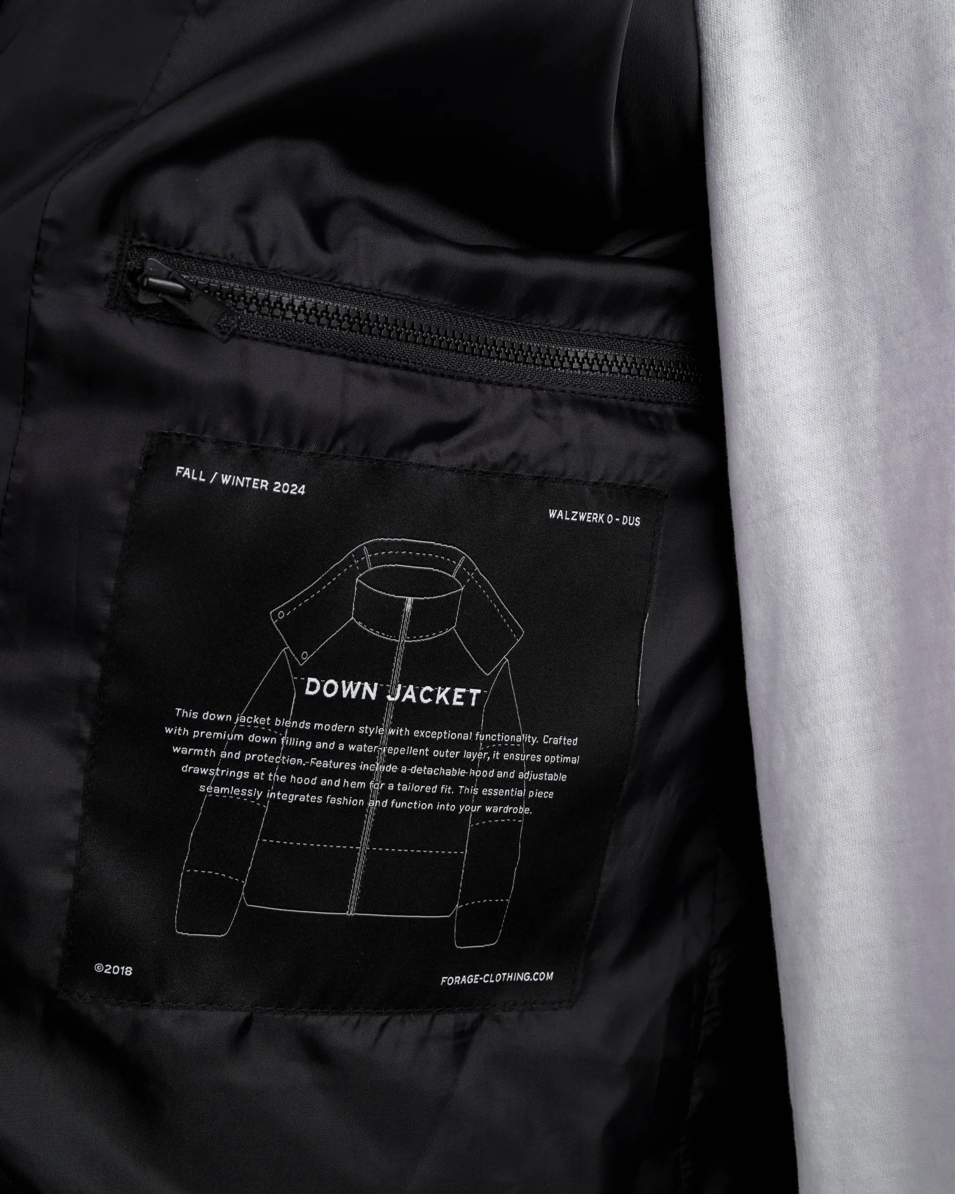 Down Puffer Jacket (black)