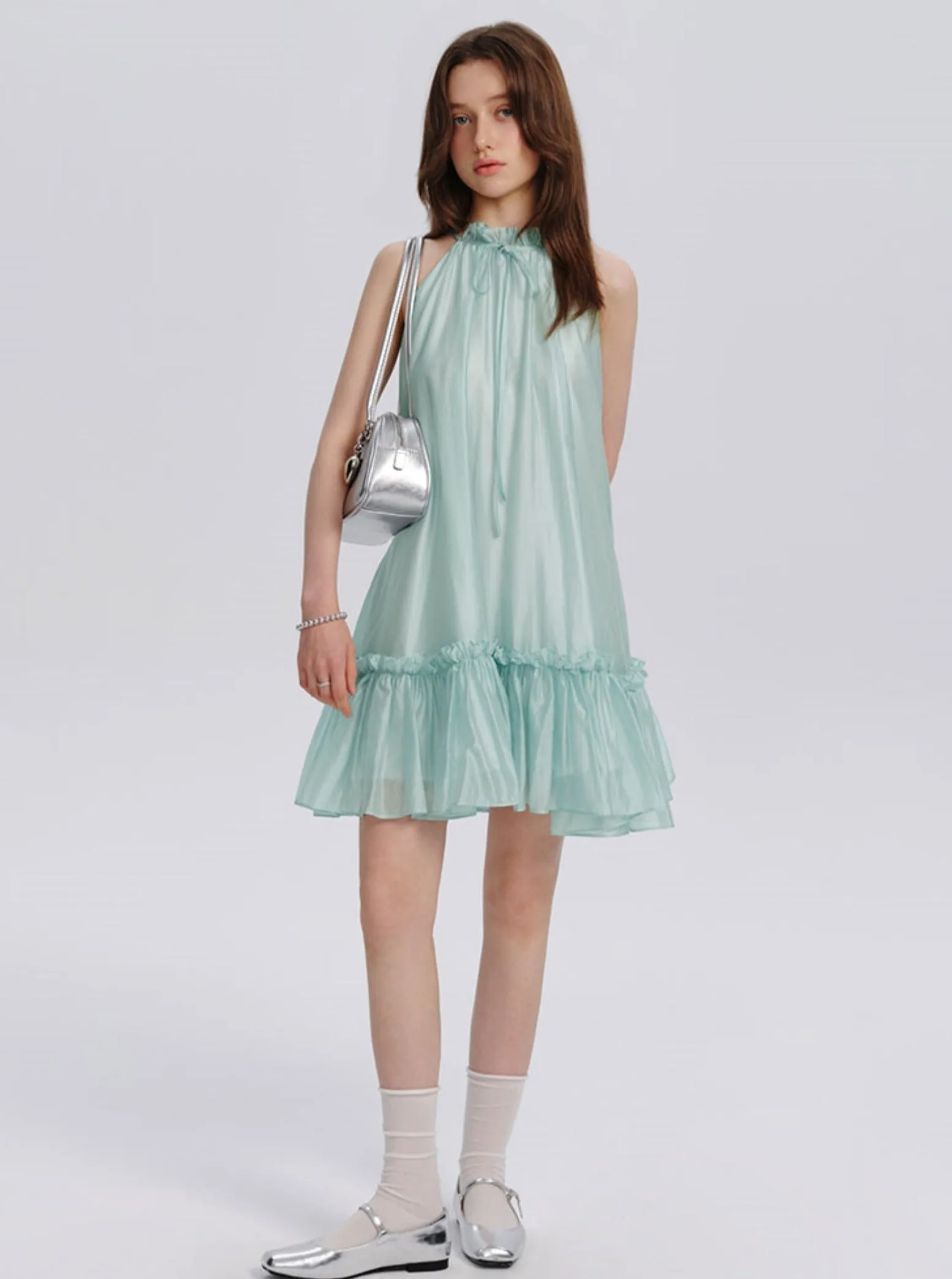 Elegant Seaside Resort Dress Set-Up