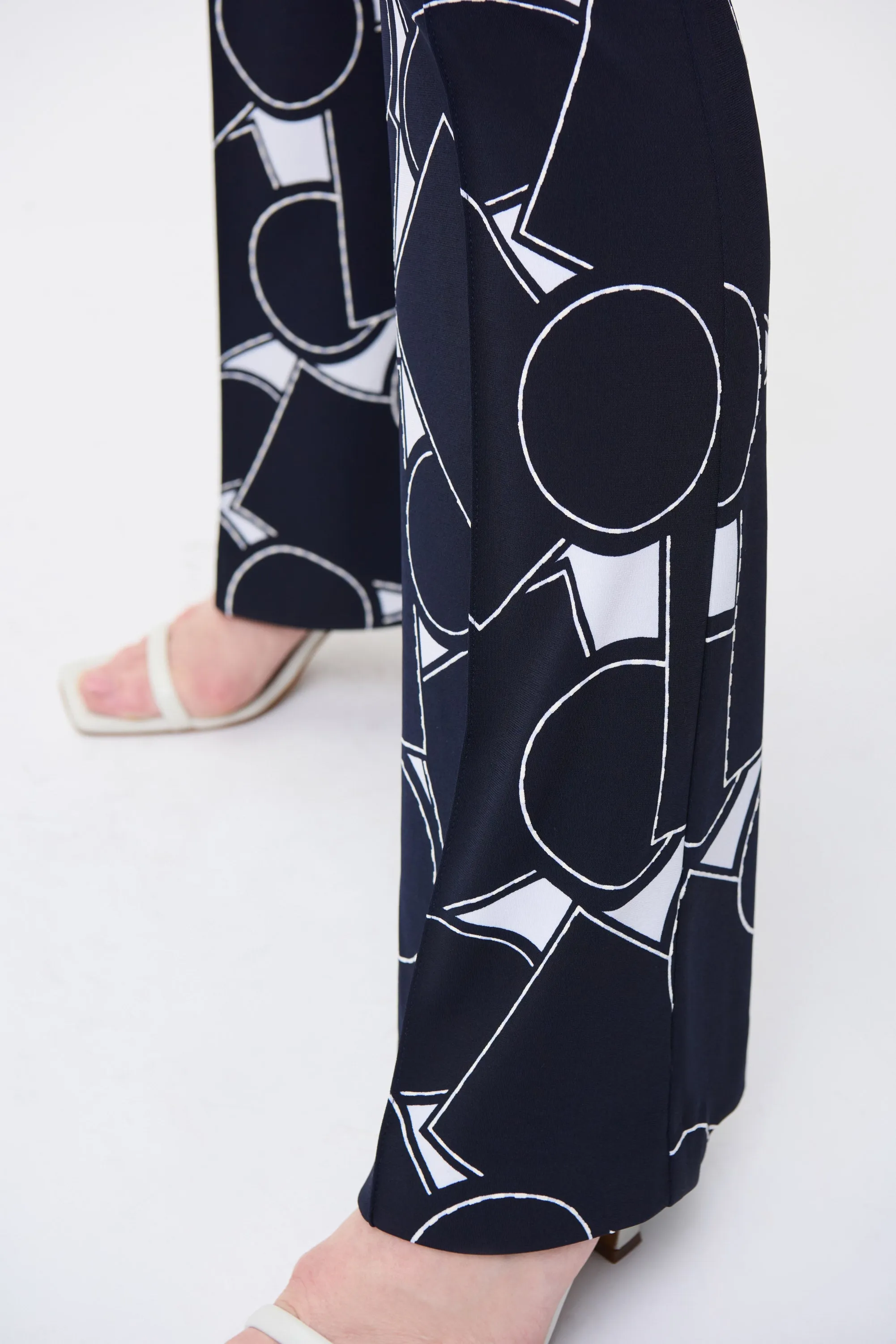 Geometric Print Silky Knit Flared Pants