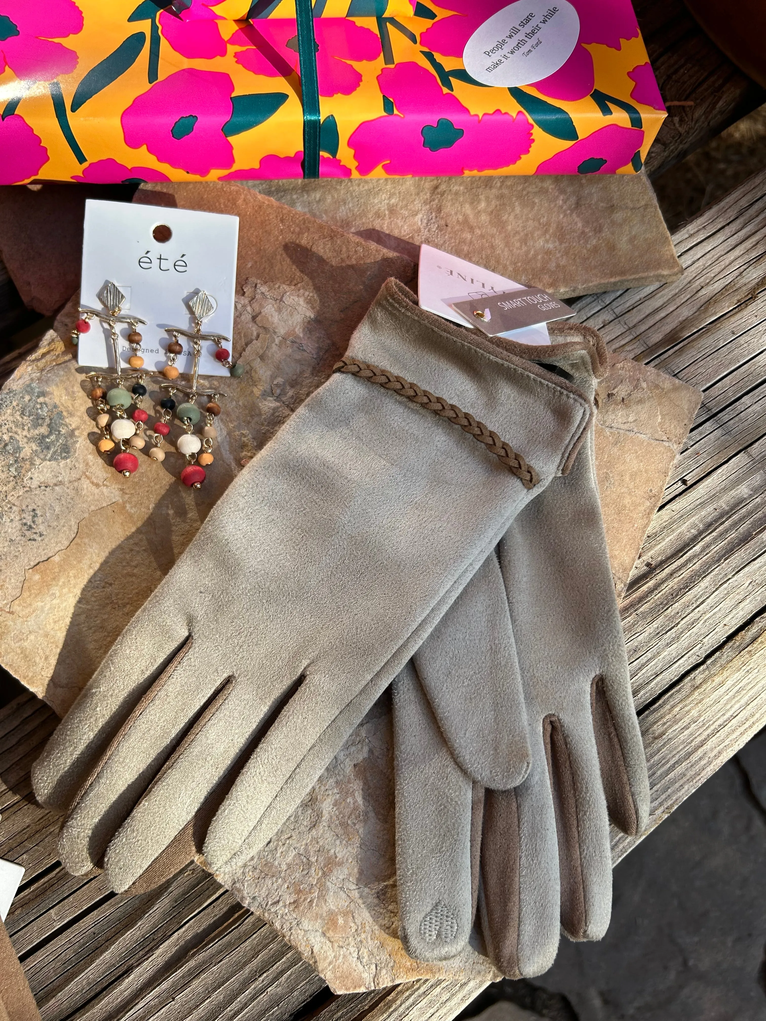 Gloves Suede Classic Smart Touch Design