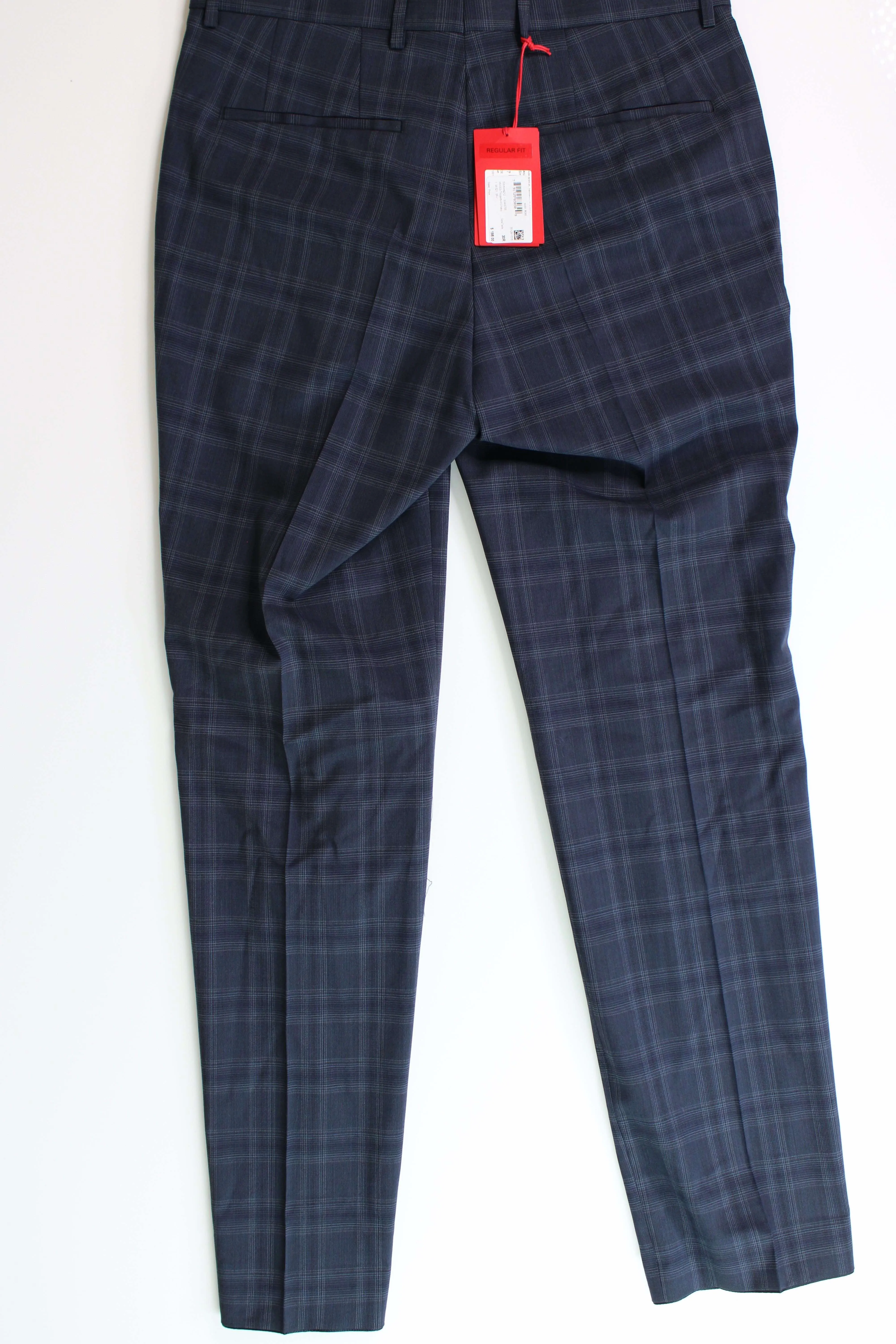 HUGO BOSS Men's Regular-Fit Navy Plaid Wool Dress Pants 30 x 32 Navy Plaid