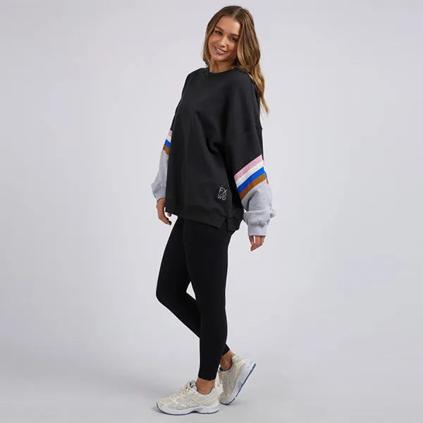 Levitate Panel Crew - Washed Black