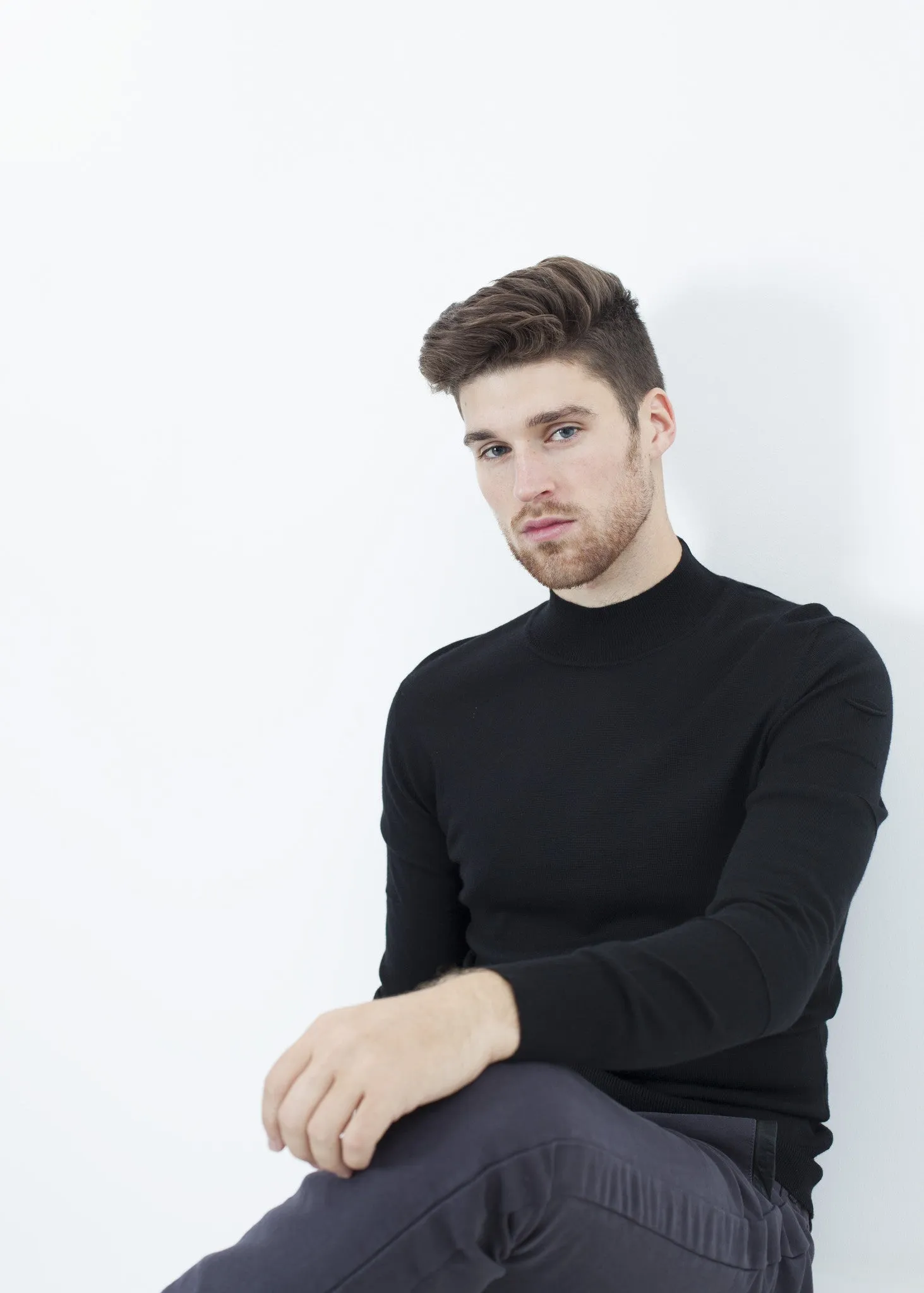 Merino Knit Turtleneck in Black - Less Choice
