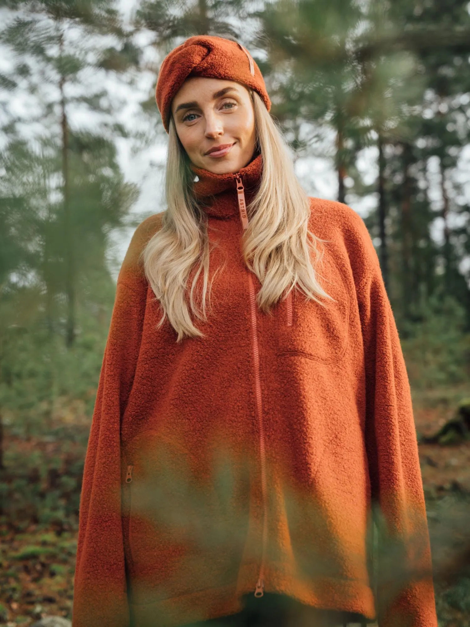 Minna Minimalist Wool Fleece Jacket Rust