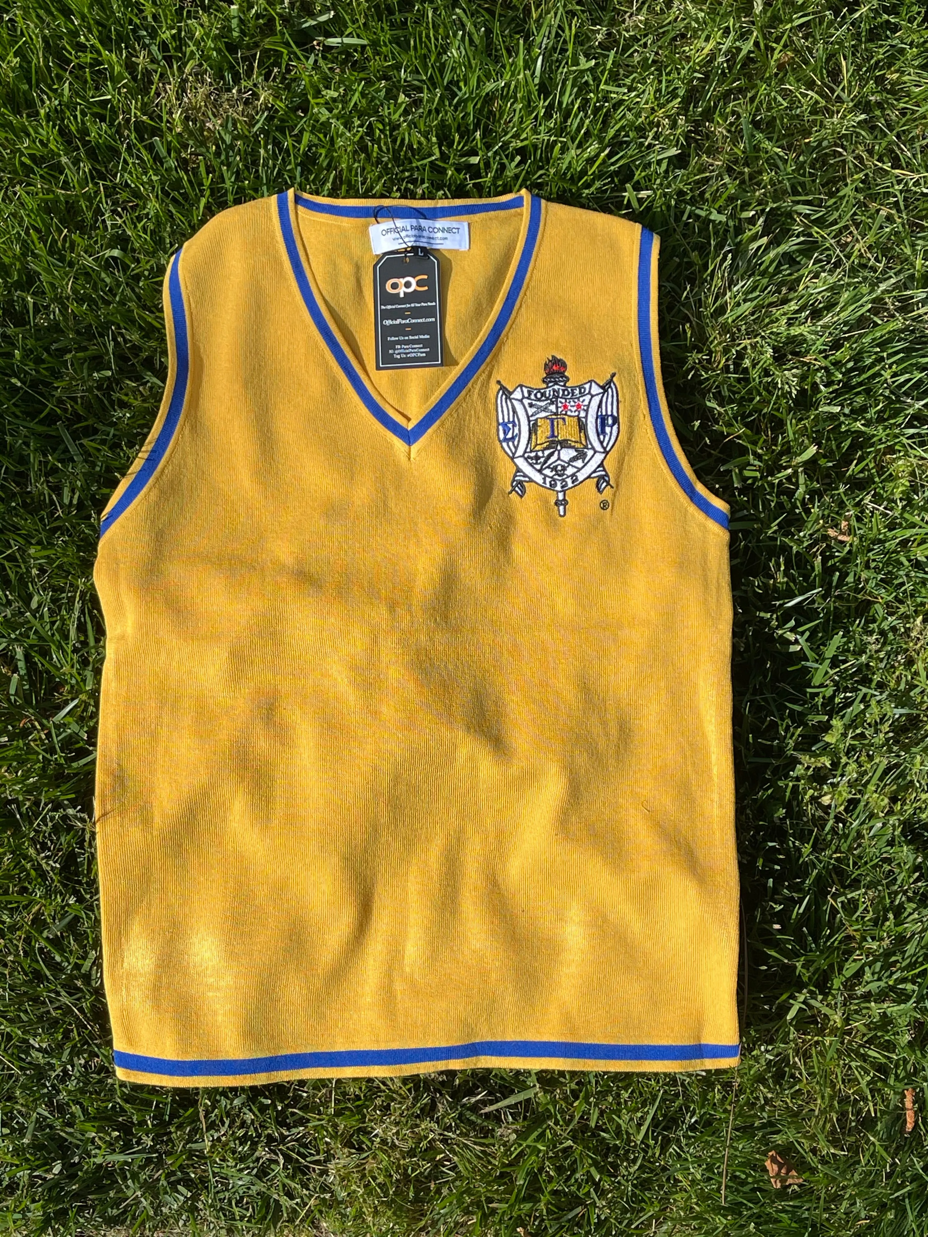SGRho - V-Neck Vest - Gold