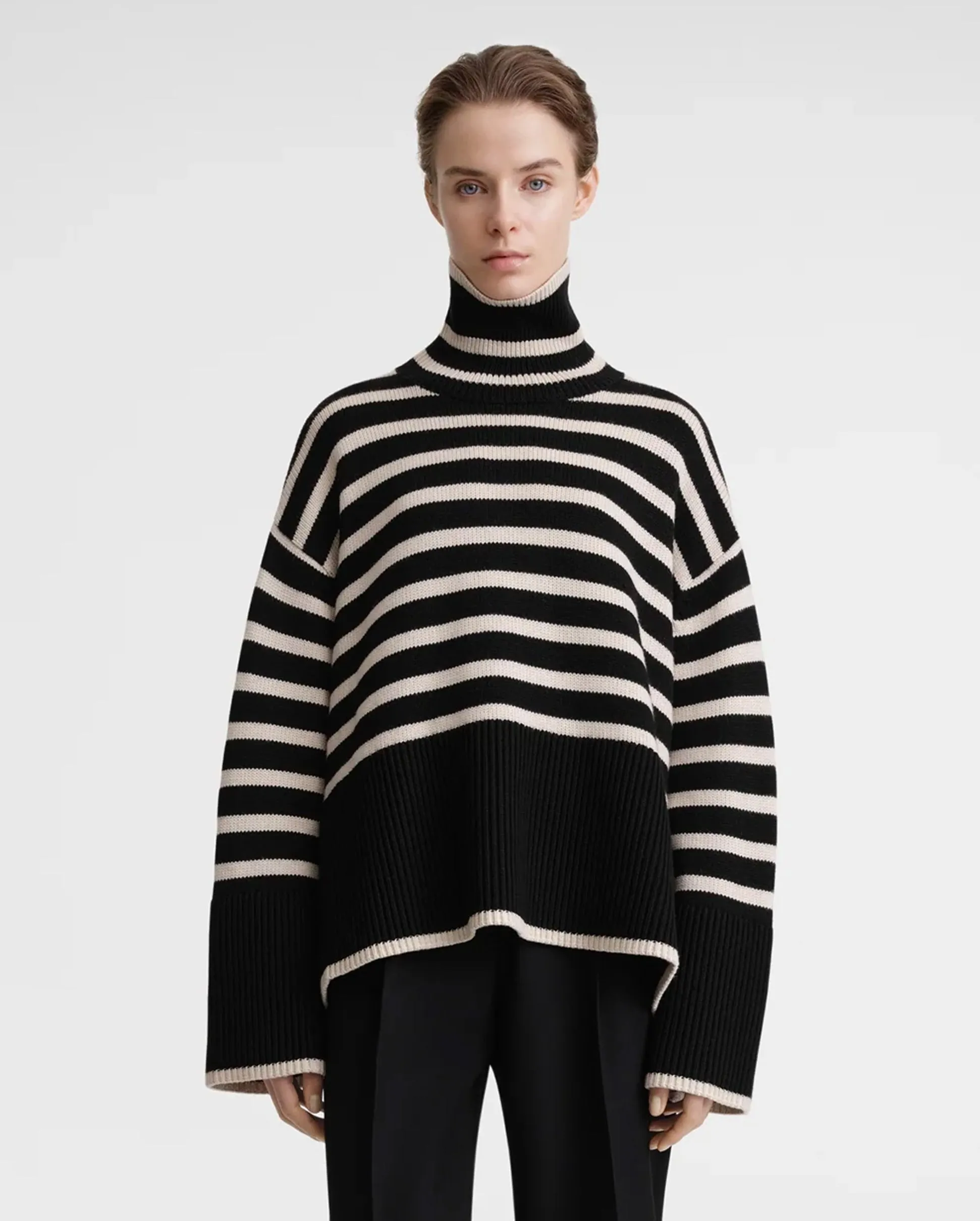 STRIPE TURTLENECK / BLACK