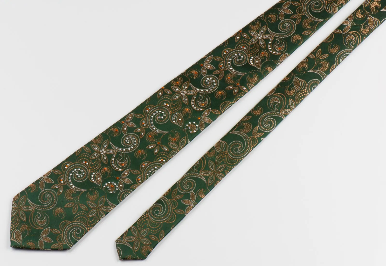 Vito Rufolo Mens Silk Rhinestone Tie Yellow Paisley On Khaki Green Necktie